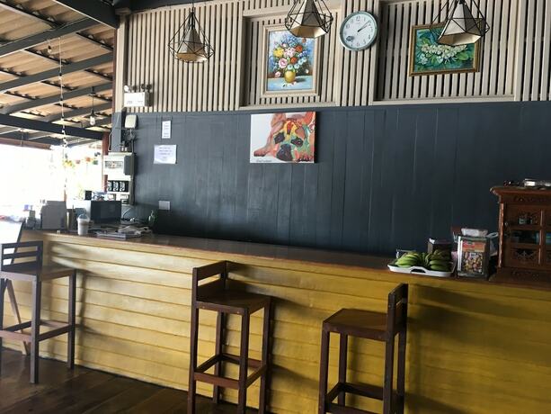 Imagen de los interiores del Hotel Baanchansamut Homestay. Foto 38