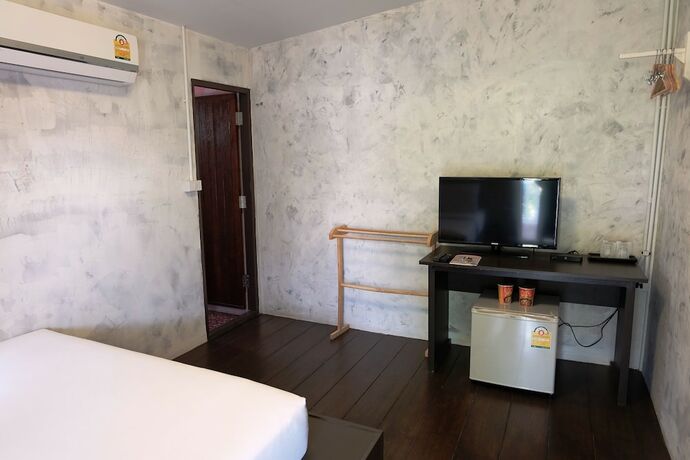 Imagen general del Hotel Baanchompooamphawa. Foto 12