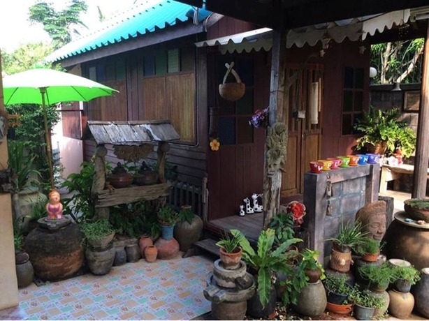 Imagen general del Hotel Baanchompooamphawa. Foto 13