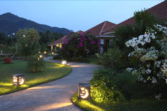 Imagen de los exteriores del Hotel Baanchuengkao Resort Ranong. Foto 14