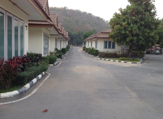 Imagen de los exteriores del Hotel Baandara Resort Saraburi. Foto 14