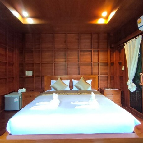 Imagen de la habitación del Hotel Baankiangnam Pattaya Resort. Foto 23