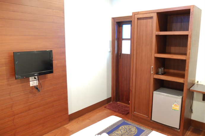 Imagen de la habitación del Hotel Baanlek Home Stay. Foto 8
