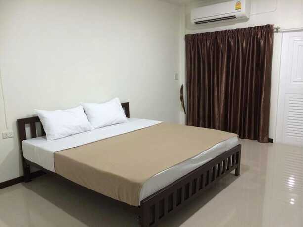 Imagen de la habitación del Hotel Baanna Place. Foto 17