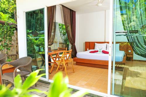 Imagen de la habitación del Hotel Baannueng At Kata. Foto 7