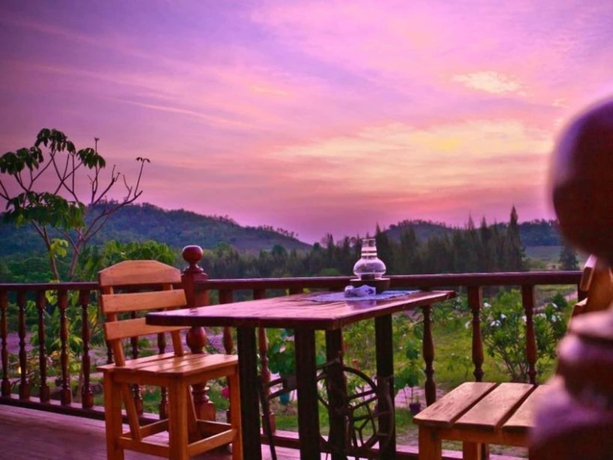 Imagen de la habitación del Hotel Baanrai Areeya. Foto 9