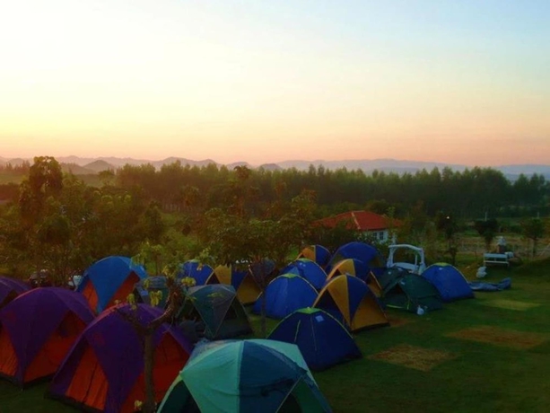 Imagen de los exteriores del Hotel Baanrai Areeya. Foto 19