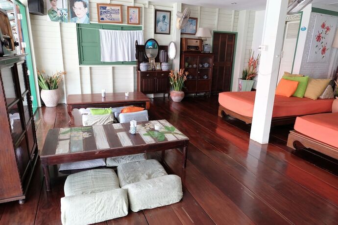 Imagen general del Hotel Baanrak Amphawa Homestay. Foto 8