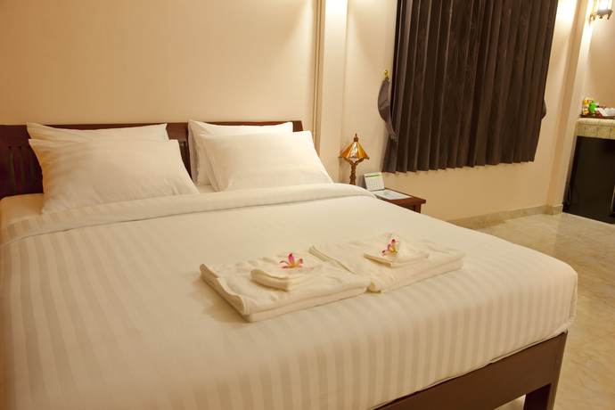 Imagen de la habitación del Hotel Baansuan Agape. Foto 7