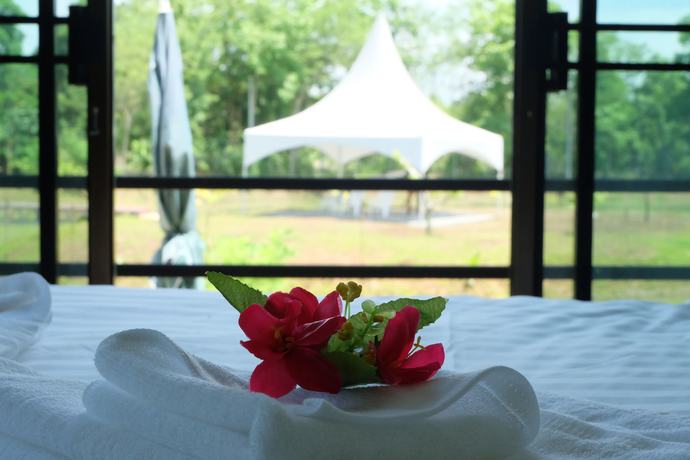 Imagen de la habitación del Hotel Baansuan Agape. Foto 10