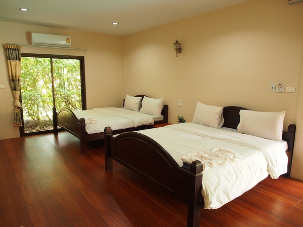 Imagen de la habitación del Hotel Baansuan Aiyara. Foto 10
