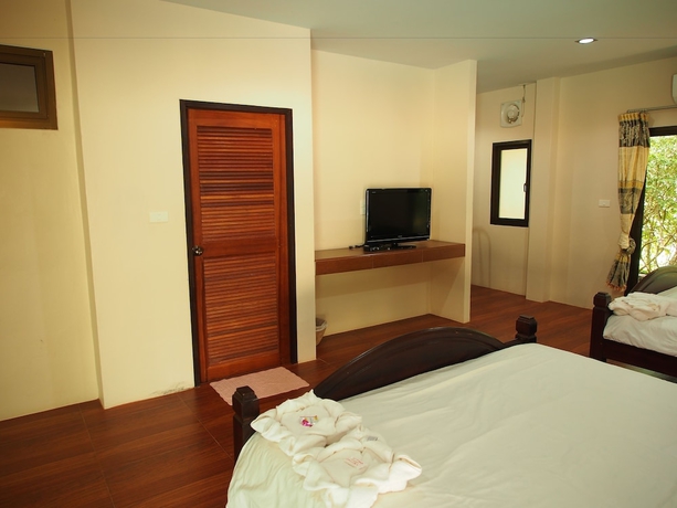 Imagen de la habitación del Hotel Baansuan Aiyara. Foto 11