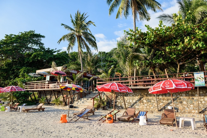 Imagen de los exteriores del Hotel Baansuan Aokhai Beach Resort. Foto 10