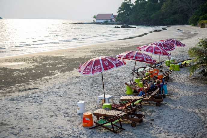Imagen de los exteriores del Hotel Baansuan Aokhai Beach Resort. Foto 12