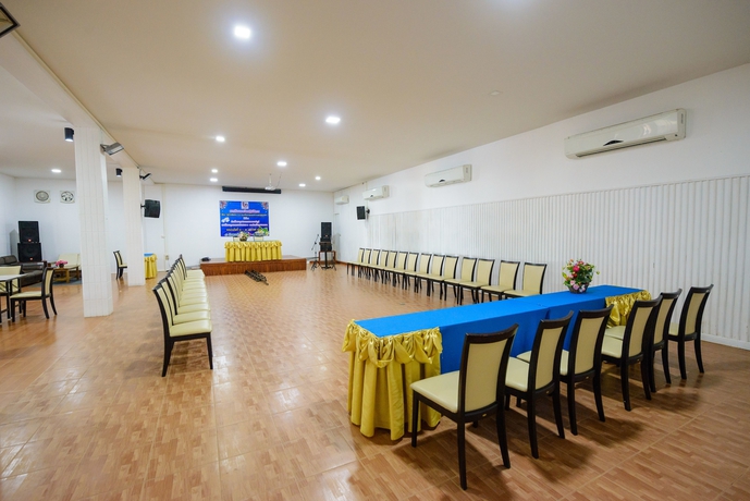 Imagen de los interiores del Hotel Baansuan Aokhai Beach Resort. Foto 19