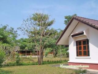 Imagen general del Hotel Baansuan Khun Phat Resort. Foto 2