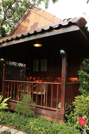 Imagen general del Hotel Baansuanlynjee Maeklong Resort. Foto 6