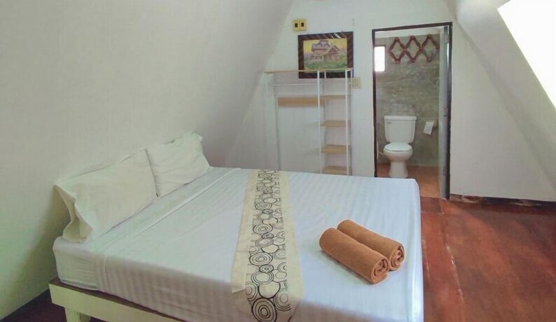 Imagen de la habitación del Hotel Baansuanlynjee Maeklong Resort. Foto 13