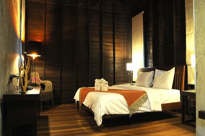 Imagen de la habitación del Hotel Baansuanramita Resort. Foto 1
