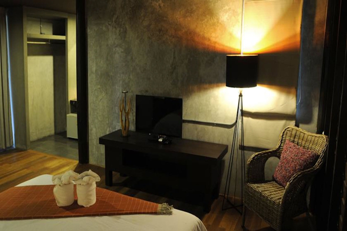 Imagen de la habitación del Hotel Baansuanramita Resort. Foto 5