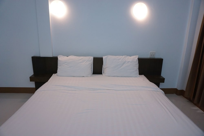 Imagen de la habitación del Hotel Baanta Pakchom. Foto 8