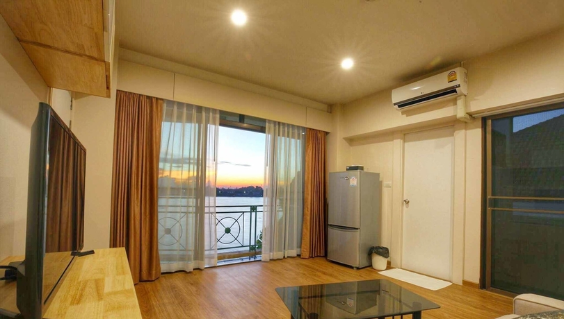 Imagen de los interiores del Hotel Baanthanam-nont. Foto 18