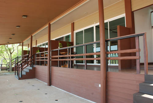Imagen de la habitación del Hotel Baantip Suantong. Foto 7