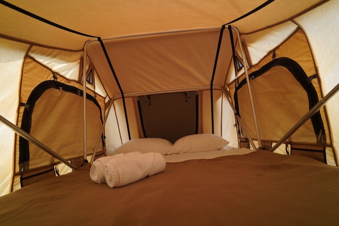 Imagen de la habitación del Hotel Bab Al Nojoum Hudayriyat Camp. Foto 5