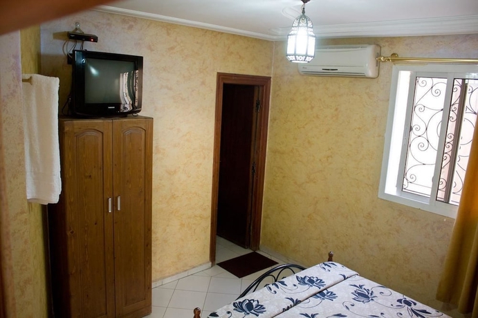 Imagen de la habitación del Hotel Bab Boujloud. Foto 5