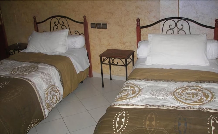 Imagen de la habitación del Hotel Bab Boujloud. Foto 7