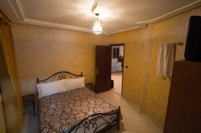 Imagen de la habitación del Hotel Bab Boujloud. Foto 12