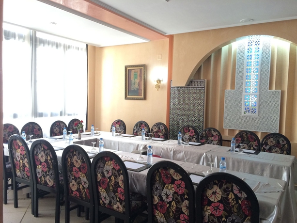 Imagen del bar/restaurante del Hotel Bab Mansour. Foto 3