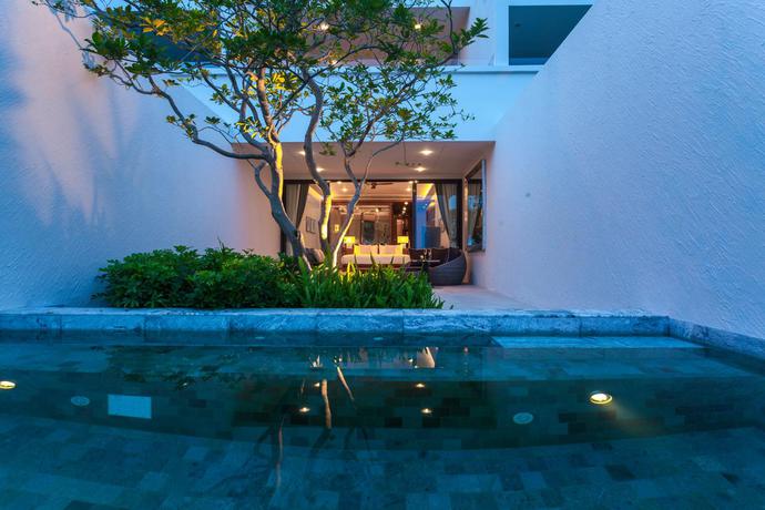 Imagen de los exteriores del Hotel Baba Beach Club Hua Hin Luxury Pool Villa By Sri Panwa. Foto 8