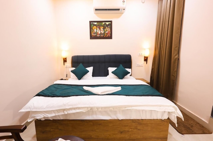 Imagen de la habitación del Hotel Baba Kinaram Kutir. Foto 5