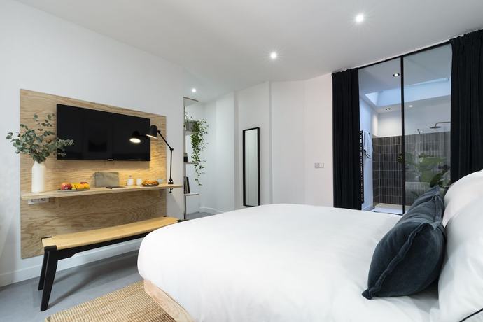 Imagen de la habitación del Hotel Baba, París. Foto 7