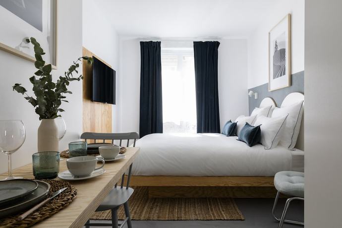 Imagen de la habitación del Hotel Baba, París. Foto 10