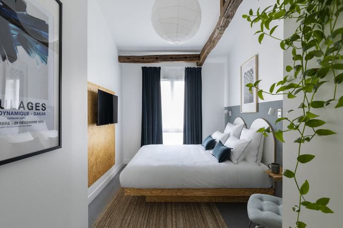 Imagen de la habitación del Hotel Baba, París. Foto 11