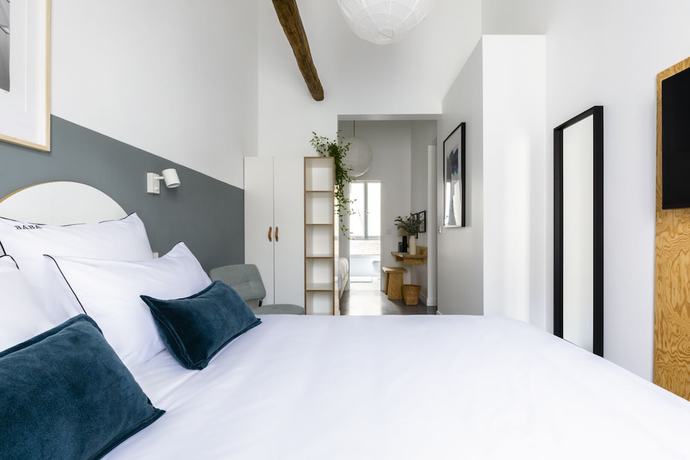 Imagen de la habitación del Hotel Baba, París. Foto 14