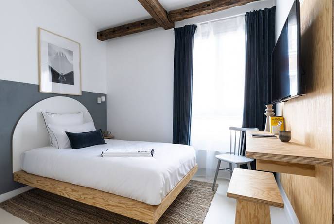 Imagen de la habitación del Hotel Baba, París. Foto 18