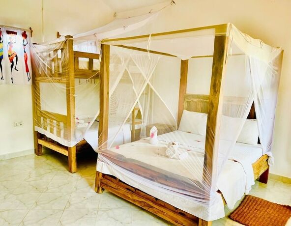Imagen de la habitación del Hotel Babalao Bungalows. Foto 20