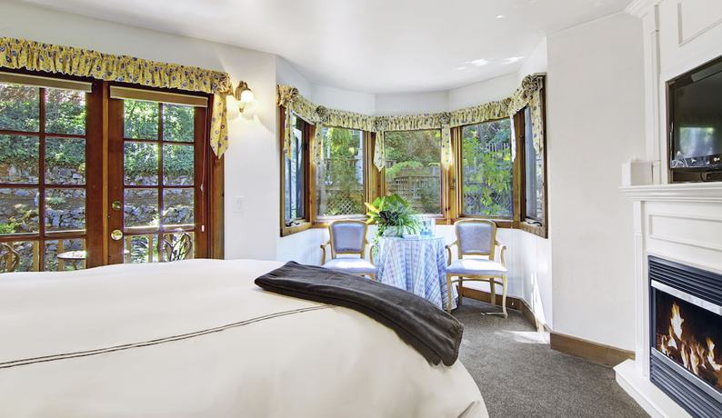 Imagen de la habitación del Hotel Babbling Brook Inn. Foto 6