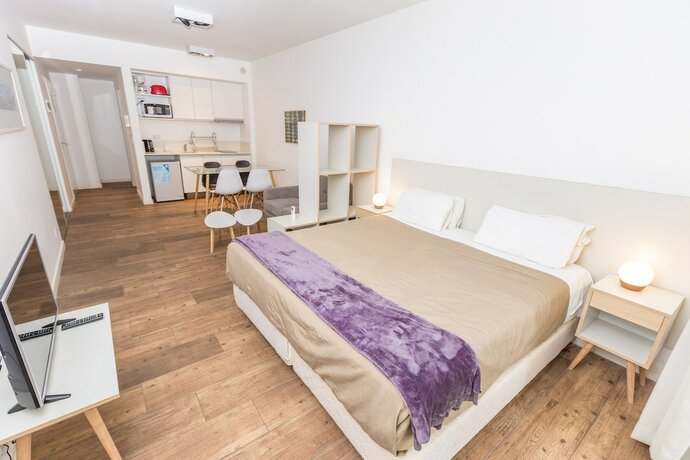 Imagen de la habitación del Hotel Babel Belgrano. Foto 20