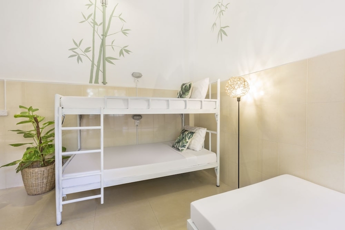 Imagen de la habitación del Hotel Babel Guesthouse. Foto 5
