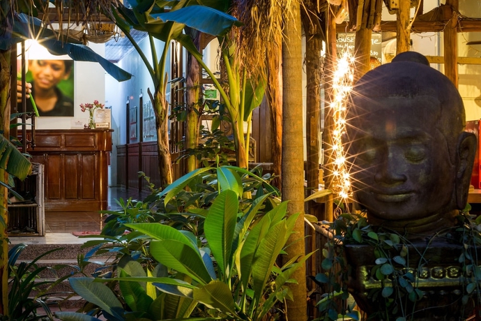 Imagen de los interiores del Hotel Babel Guesthouse. Foto 12
