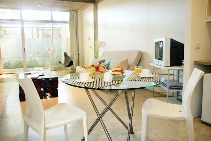 Imagen de la habitación del Hotel Babel Palermo. Foto 5