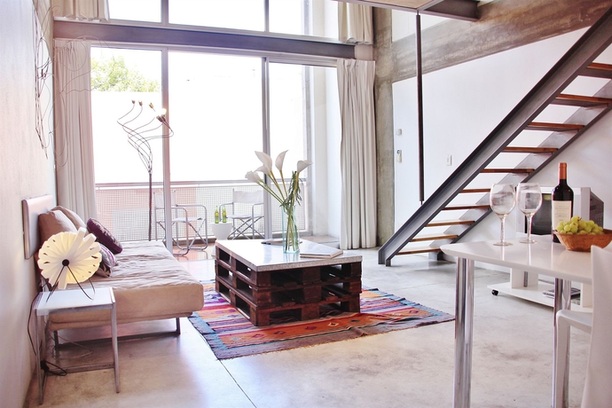 Imagen de los interiores del Hotel Babel Palermo. Foto 13