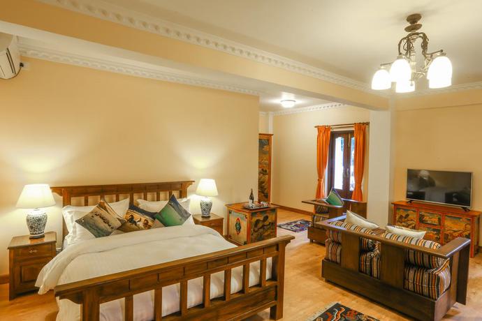 Imagen de la habitación del Hotel Baber Mahal Vilas. Foto 4