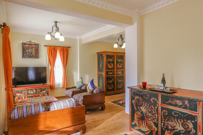 Imagen de la habitación del Hotel Baber Mahal Vilas. Foto 7