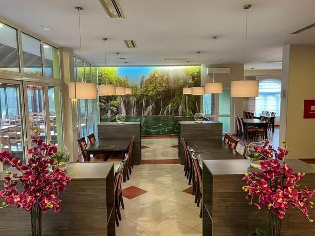 Imagen general del Hotel Babic. Foto 7