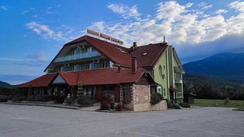 Imagen general del Hotel Babic, Vranovača. Foto 3